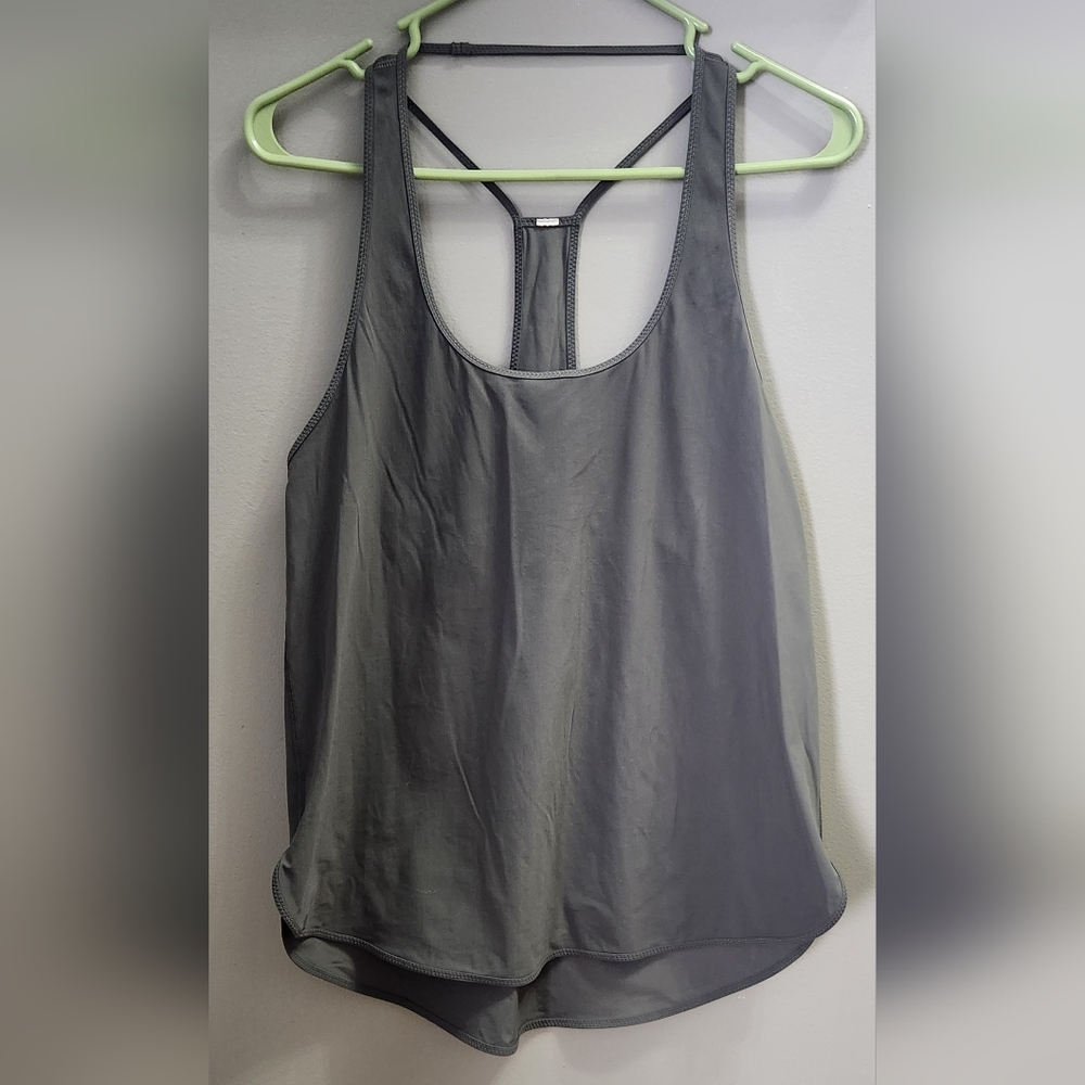 Lululemon EUC Coastal Tank in Slate Gray